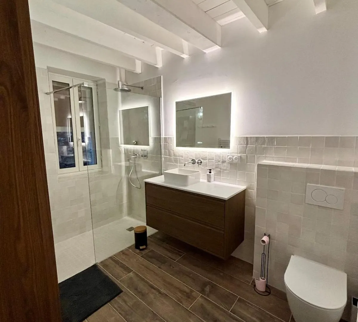 Jolie Maison En Centre Ville Avec Climatisation Grand Lit Double Arles