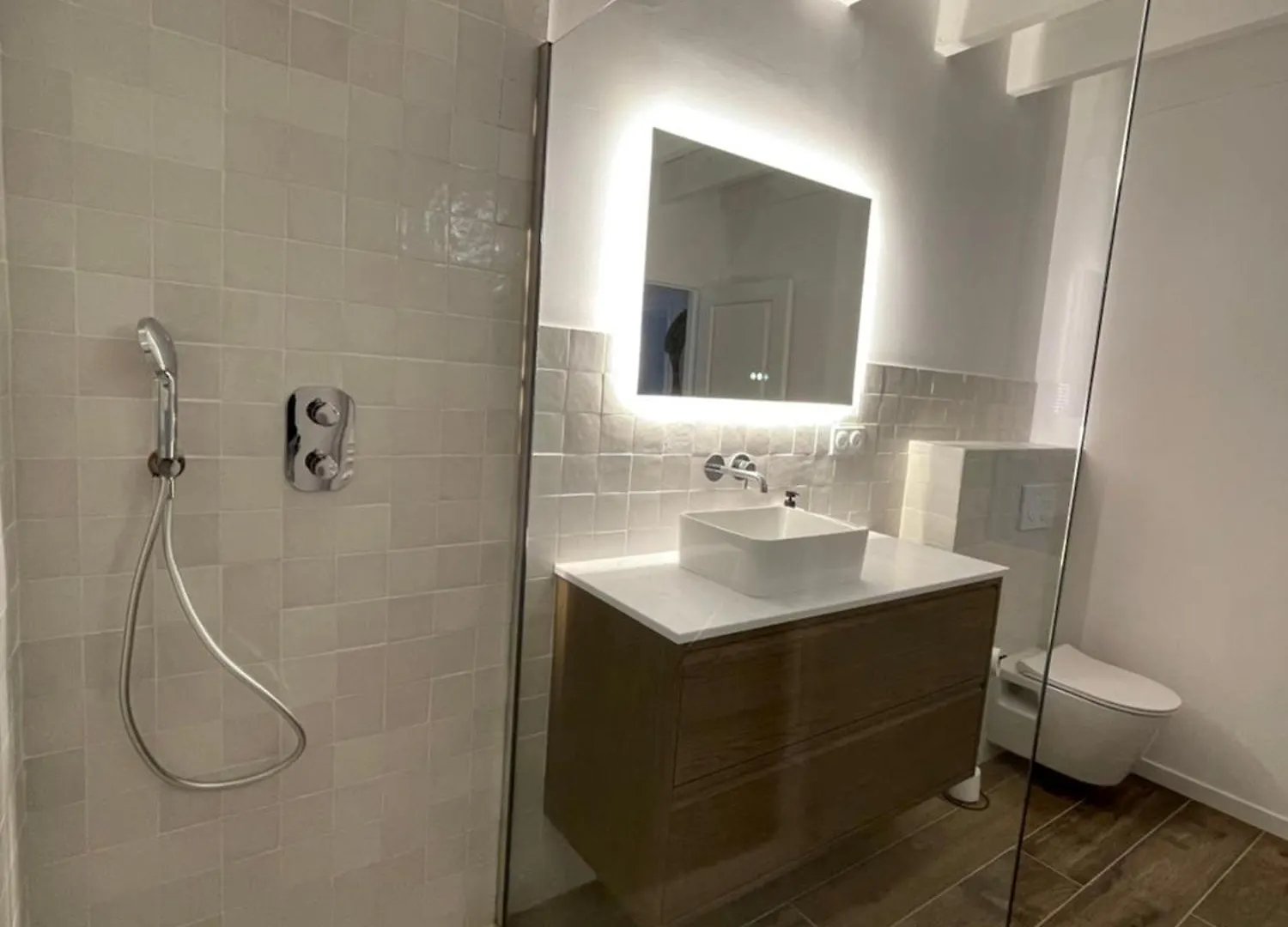 Jolie Maison En Centre Ville Avec Climatisation Grand Lit Double Arles Semesterbostad